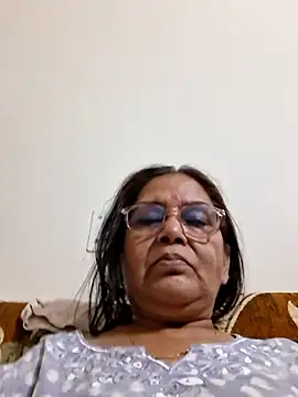 Webcam Model (Shalini3456)  is live.Free join now!