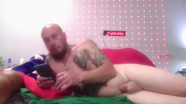 deepinnnnn (Ask my age) - #american #big-ass #cumshot #ejaculation #fingering #flashing #foot-fetish #footjob #handjob #hd #humiliation #jerk-off-instruction #massage #masturbation #middle-priced-privates #oil-show #orgasm #outdoor #penis-ring #pump #sex-toys #short-hair #shower #spy #swallow #white