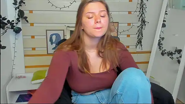 Josephine_Kiss webcam