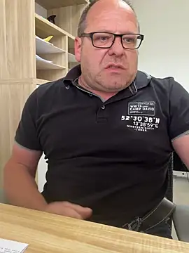 couplelatinalovers - CoupleLatinaLovers's free webcam - UK Sex Cams