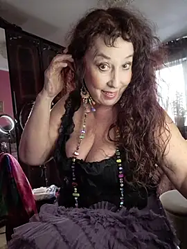 GypsyEsmeralda webcam