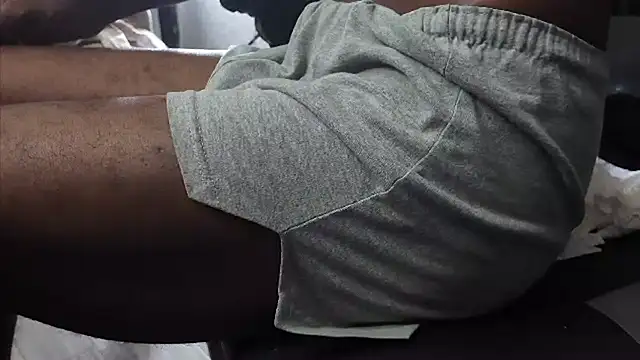 Triggerhappycj100 webcam