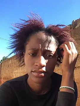 Caramel102004 webcam