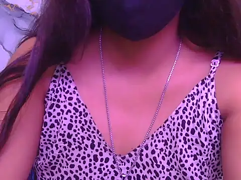 Aayesha-queen webcam