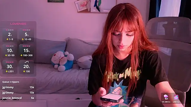 alicemadberry webcam