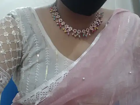 Lovely_Siri_23 webcam