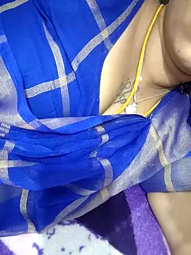 sweetqueen143 Stripchat cam model