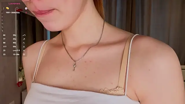 MitsuePostel Stripchat cam model