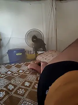 Preview of dirty_smegma_dick_4_pigs