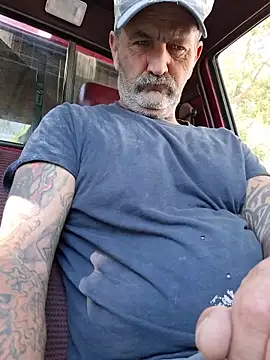 Hotbodyscottie webcam