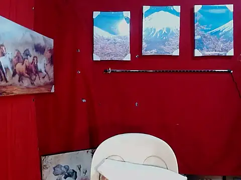 HottestLadyYuna webcam