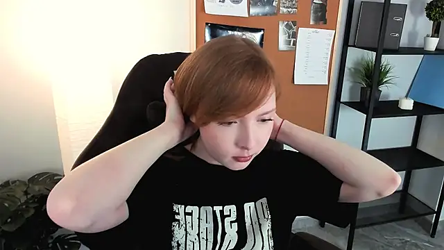 CherryCrushLove webcam