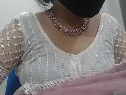 Lovely_Siri_23 webcam