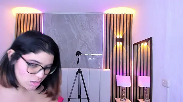 Carlotta_de_velour webcam