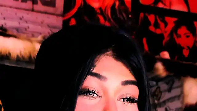 indian_dreamgirl webcam