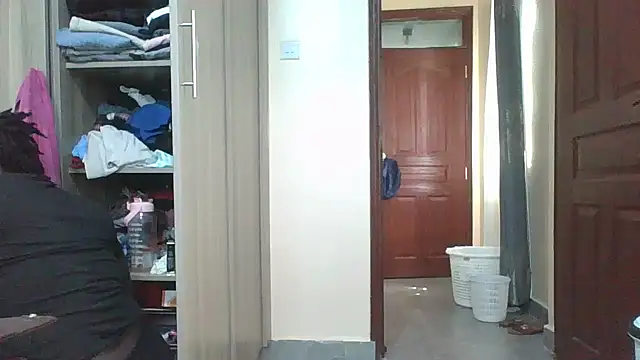 Huge_Bootybae webcam