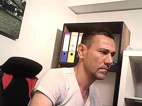 mastercharisma35 webcam