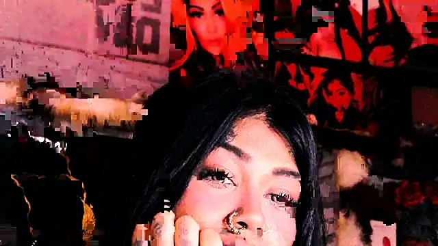 indian_dreamgirl webcam