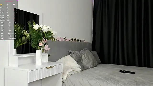 TaiteFairfield Stripchat cam model