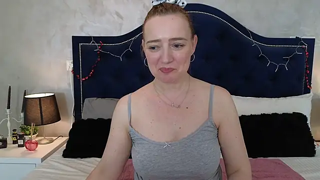 blue_angel_sweet (F milf) - boobies play