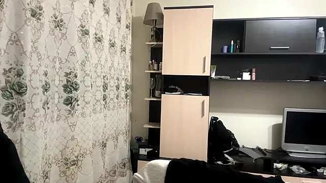 AquilineOrites webcam