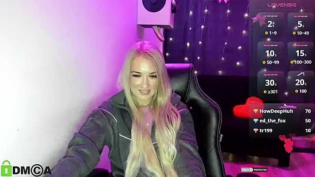 CrystalGirl99 webcam