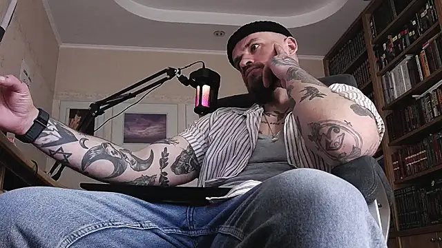 FindomJason live sex cam