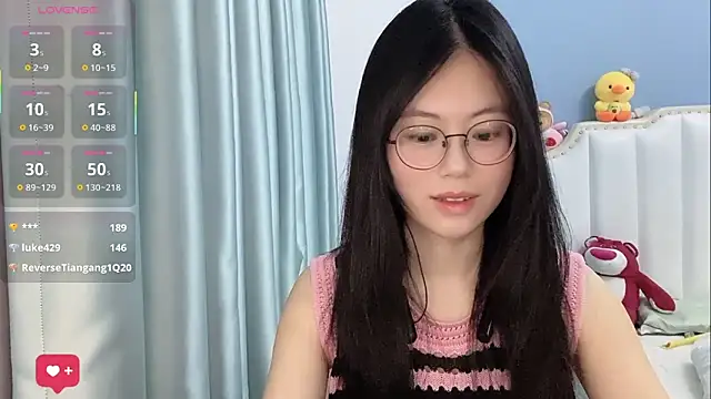 美女Luna-666在线直播