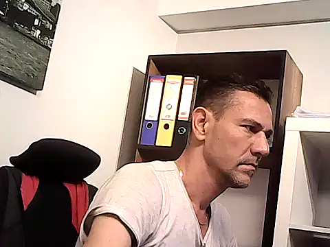 mastercharisma35 webcam