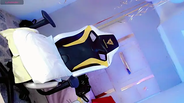 Sophiaa_doll_ webcam