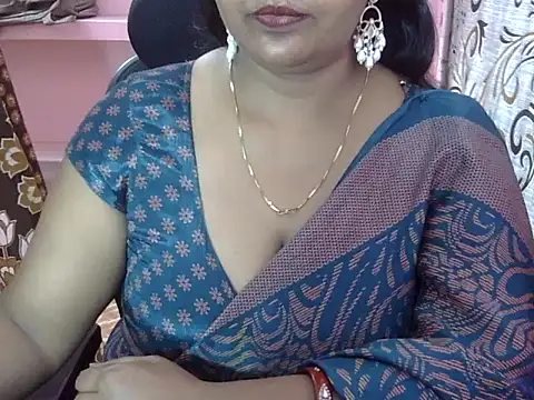 Asha_04 webcam