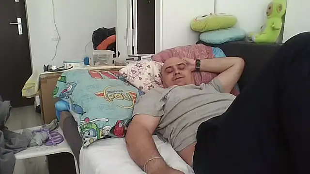 vitalik66679 (Ask my age) - 100