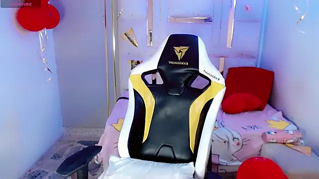 Sophiaa_doll_ webcam