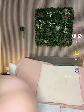 MysteryGirl__ webcam