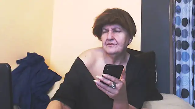 mioritahard (Ask my age) - oil show