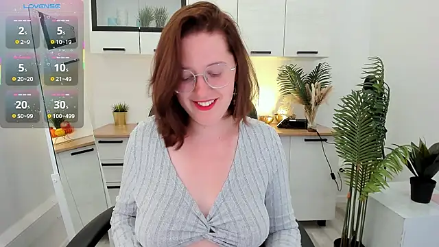 charmy_gracy (F young) - SPANK ASS