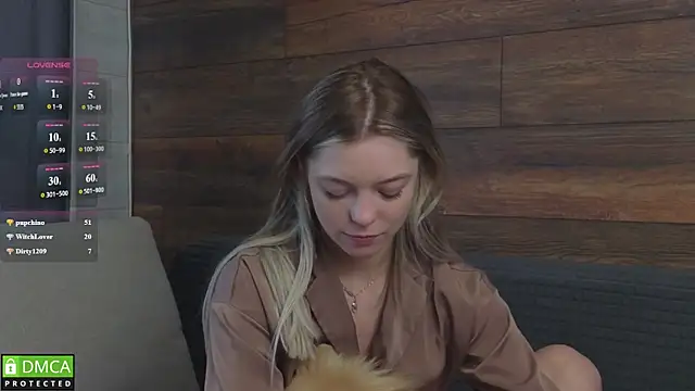 emilielong - EmilieLong's free webcam - UK Sex Cams