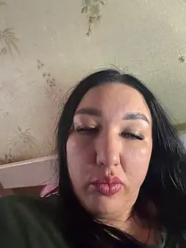 Naughtbaby_2025 webcam