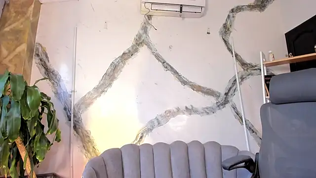 AdharaSweet1_ webcam