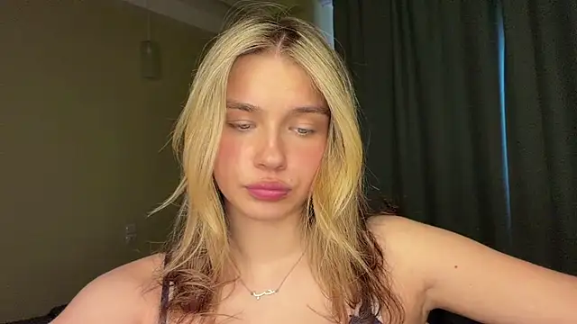 EarthaStinett webcam