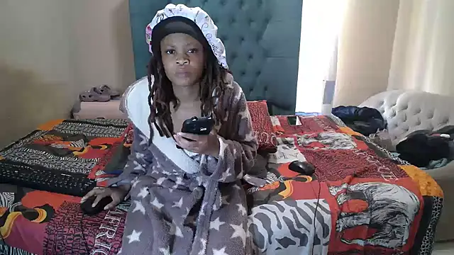 EssenceLovers webcam