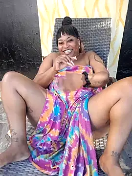 ShavePussyFatAssxx webcam