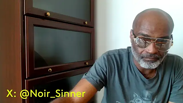 sinnernoir live sex cam