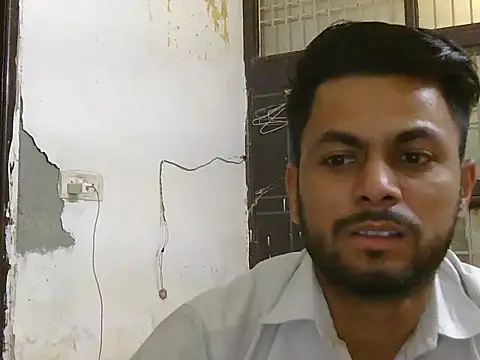 Stubborndesiboy webcam