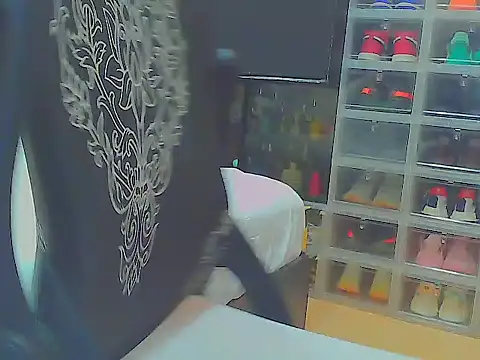 keepmepregnantT webcam