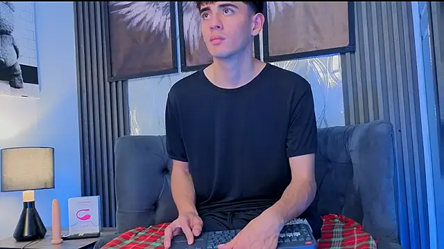 Preview of demian_hot99