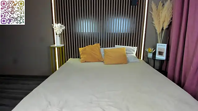 Margaret__Moon webcam