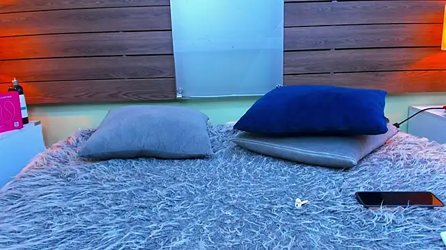 Hadde_multisquirt webcam