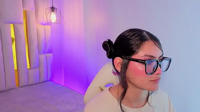 Brandy_collinss live sex cam