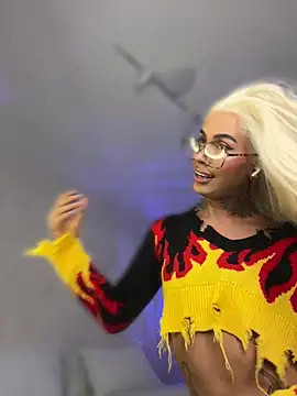 miss_tatiana_'s live cam